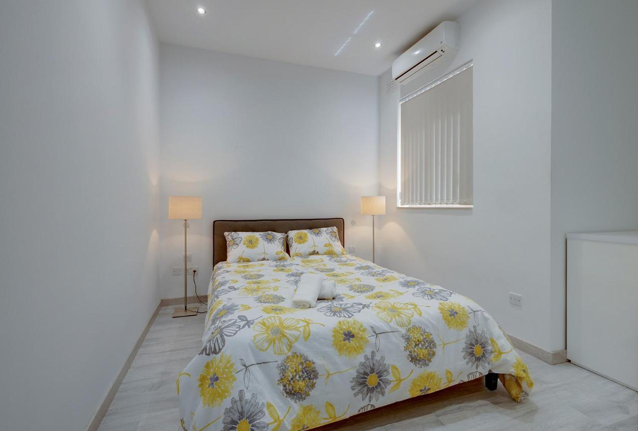 Modern Apartment In The Best Area Of Sliema Extérieur photo